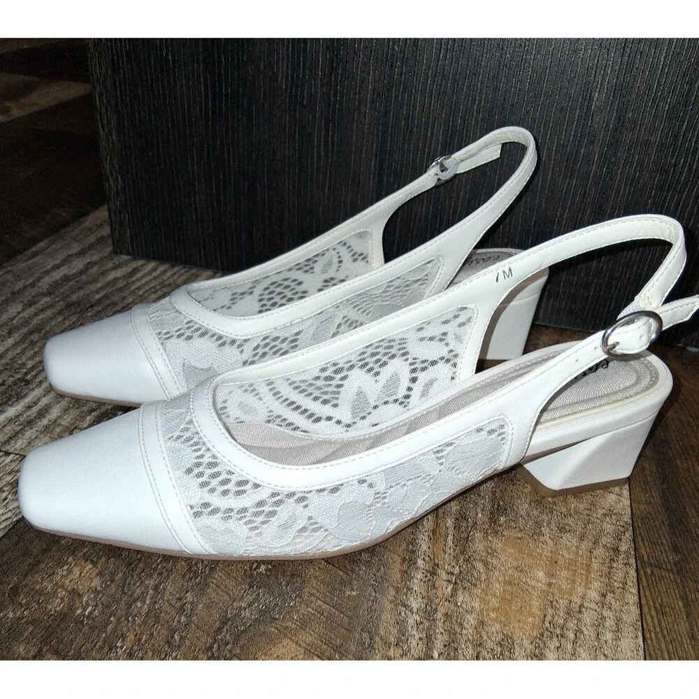 NEW! Women's Easy Street Fortune White Lace Square Toe Slingback Pumps, Size 7M